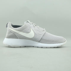 NIKE ROSHE ONE