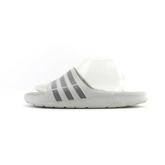 ADIDAS .
