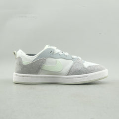 NIKE SB DUNKS ALLEYOOP