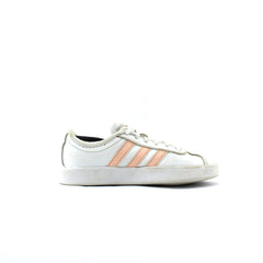 ADIDAS .