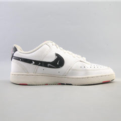 NIKE COURT VISION LOW