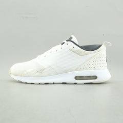 NIKE AIR MAX TAVAS
