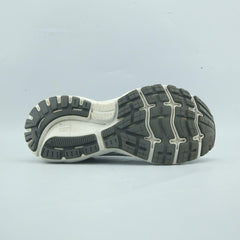 BROOKS GHOST 13