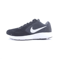 NIKE REVOLUTION 3