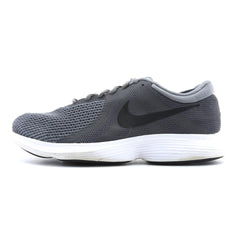 NIKE REVOLUTION 4