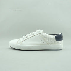 NAUTICA .