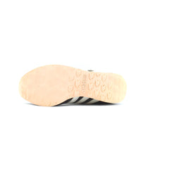 ADIDAS .