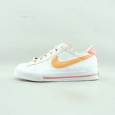 NIKE COURT LEGACY