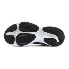 NIKE REVOLUTION 4