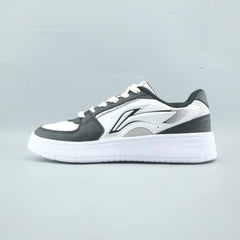 LI-NING SHIYI