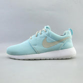 NIKE ROSHE ONE