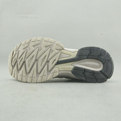 LI-NING .
