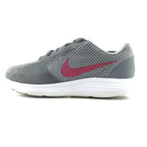 NIKE REVOLUTION 3