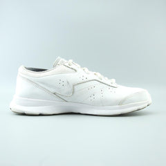 NIKE CORE MOTION 2