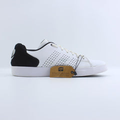 ADIDAS .
