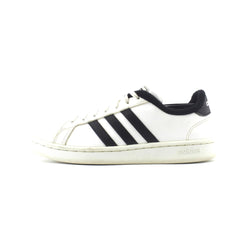 ADIDAS .