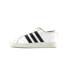 ADIDAS .