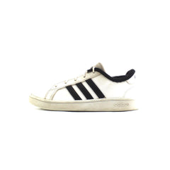 ADIDAS .