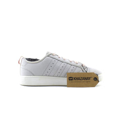 ADIDAS .