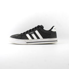 ADIDAS .