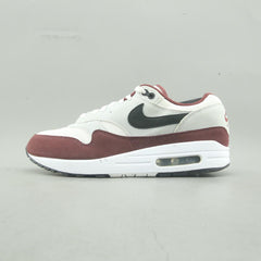 NIKE AIR MAX 1