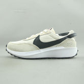 NIKE WAFFLE DEBUT