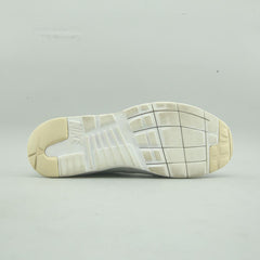 NIKE AIR MAX TAVAS