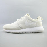 NIKE ROSHE ONE