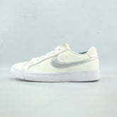 NIKE COURT ROYALE AC