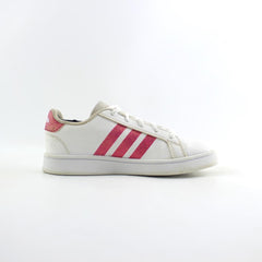 ADIDAS .