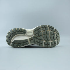 BROOKS GHOST 13