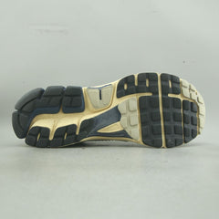 NIKE ZOOM VOMERO 5
