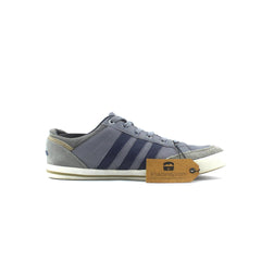 ADIDAS .