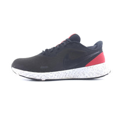NIKE REVOLUTION 5
