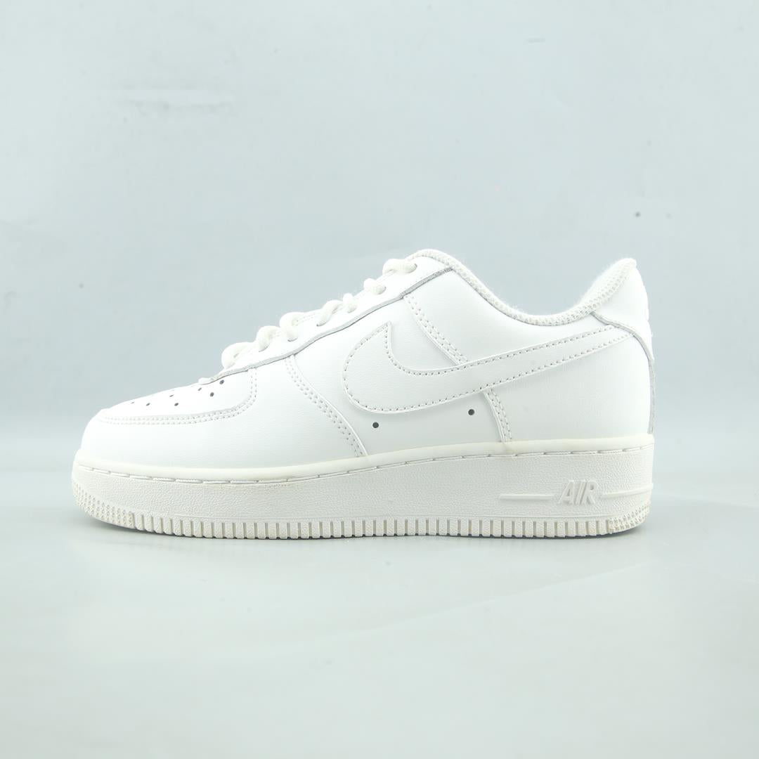 NIKE AIR FORCE 1 LOW '07