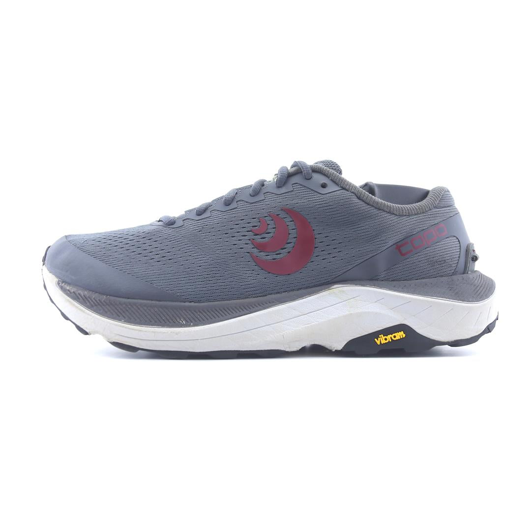 TOPO ATHLETIC ULTRAVENTURE 3