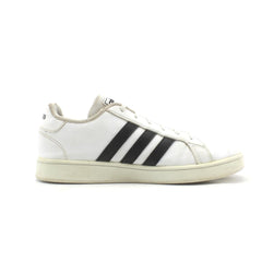 ADIDAS .