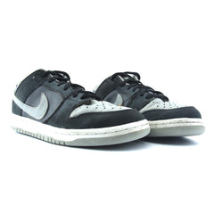NIKE SB DUNK LOW