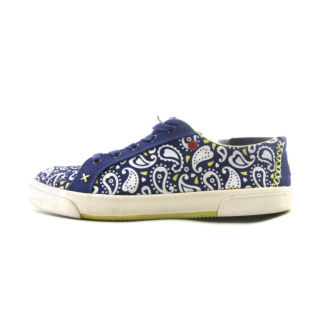 UGG  PAISLEY