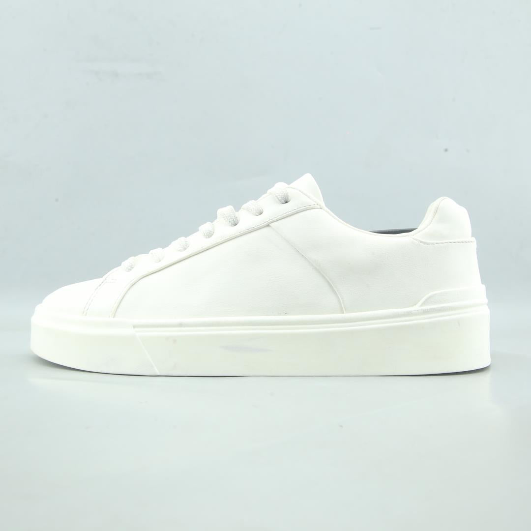 ZARA. .