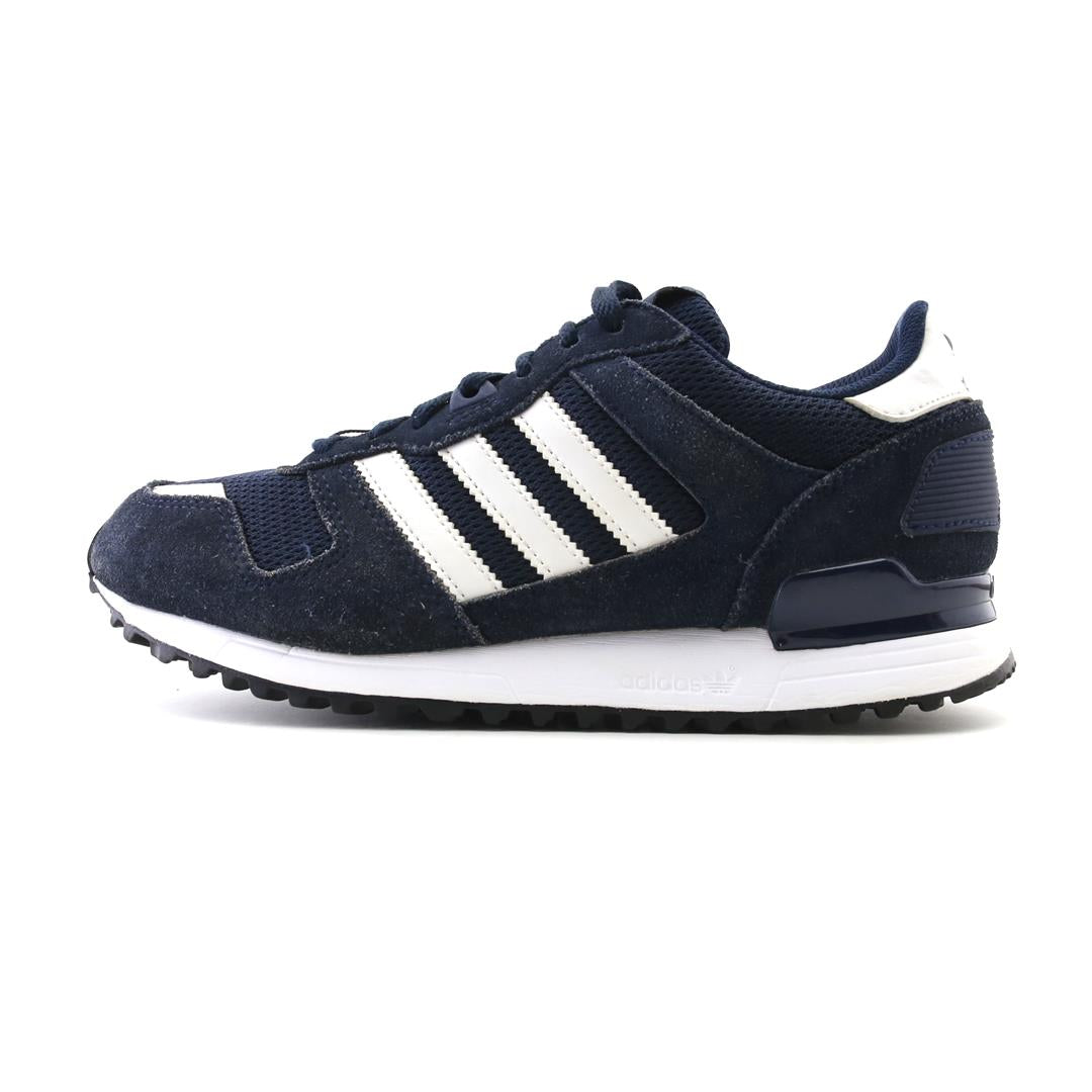 ADIDAS  ZX 700