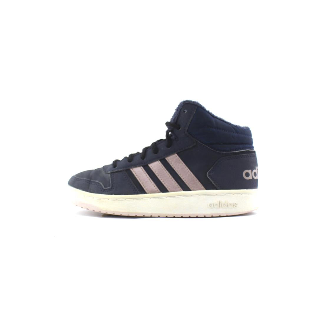 ADIDAS .