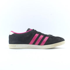 ADIDAS .