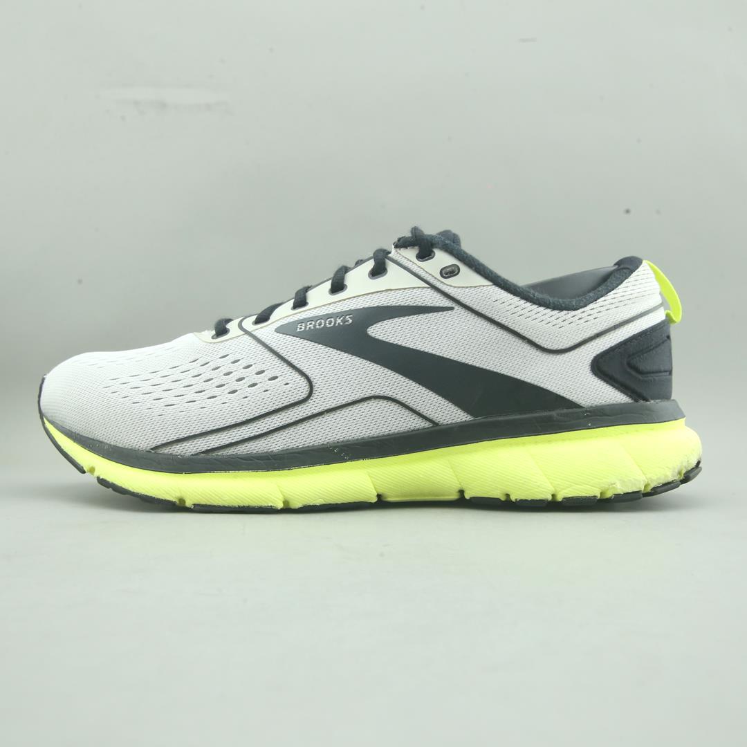 BROOKS TRANSCEND 3