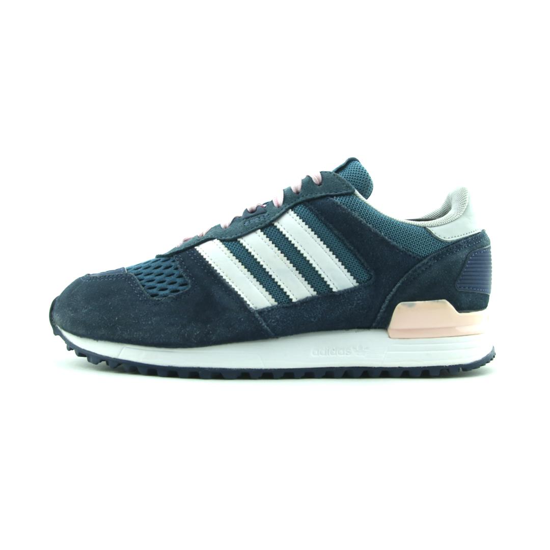ADIDAS  ZX 700