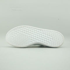 ADIDAS  COURT ADAPT