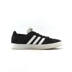 ADIDAS .