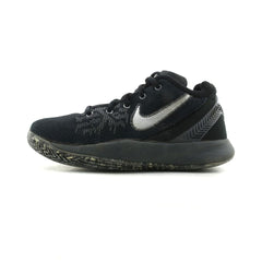 NIKE KYRIE FLYTRAP II