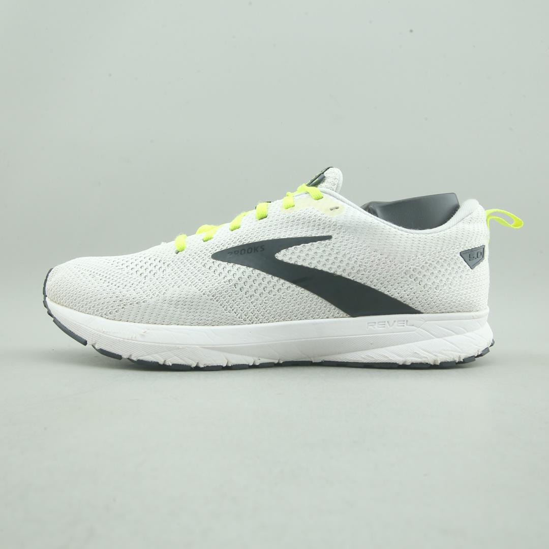 BROOKS REVEL 5