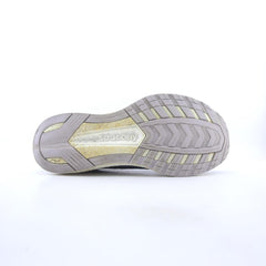 SAUCONY FREEDOM 4